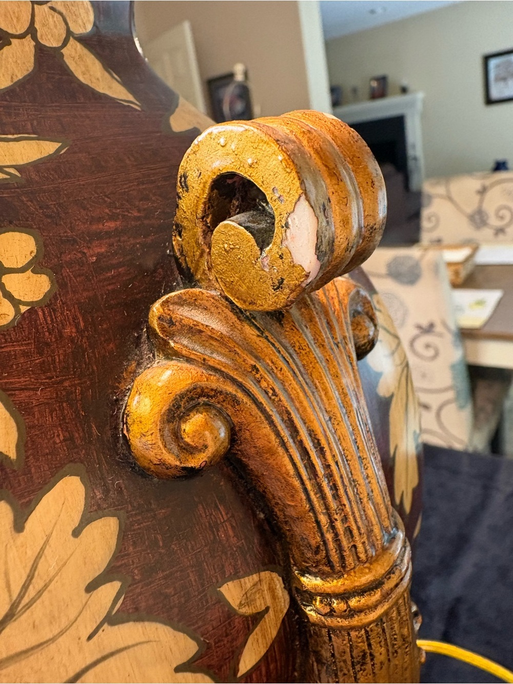 Vintage Chinoiserie Style Urn Table Lamp - Picture 6 of 12